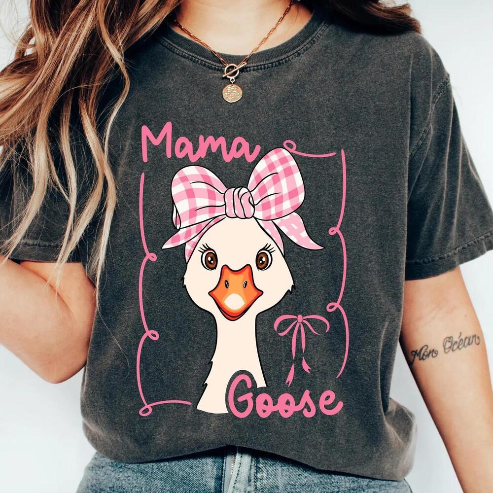 Retro Gildan Mama Goose Shirt, Funny Mother Day T-Shirt, Silly